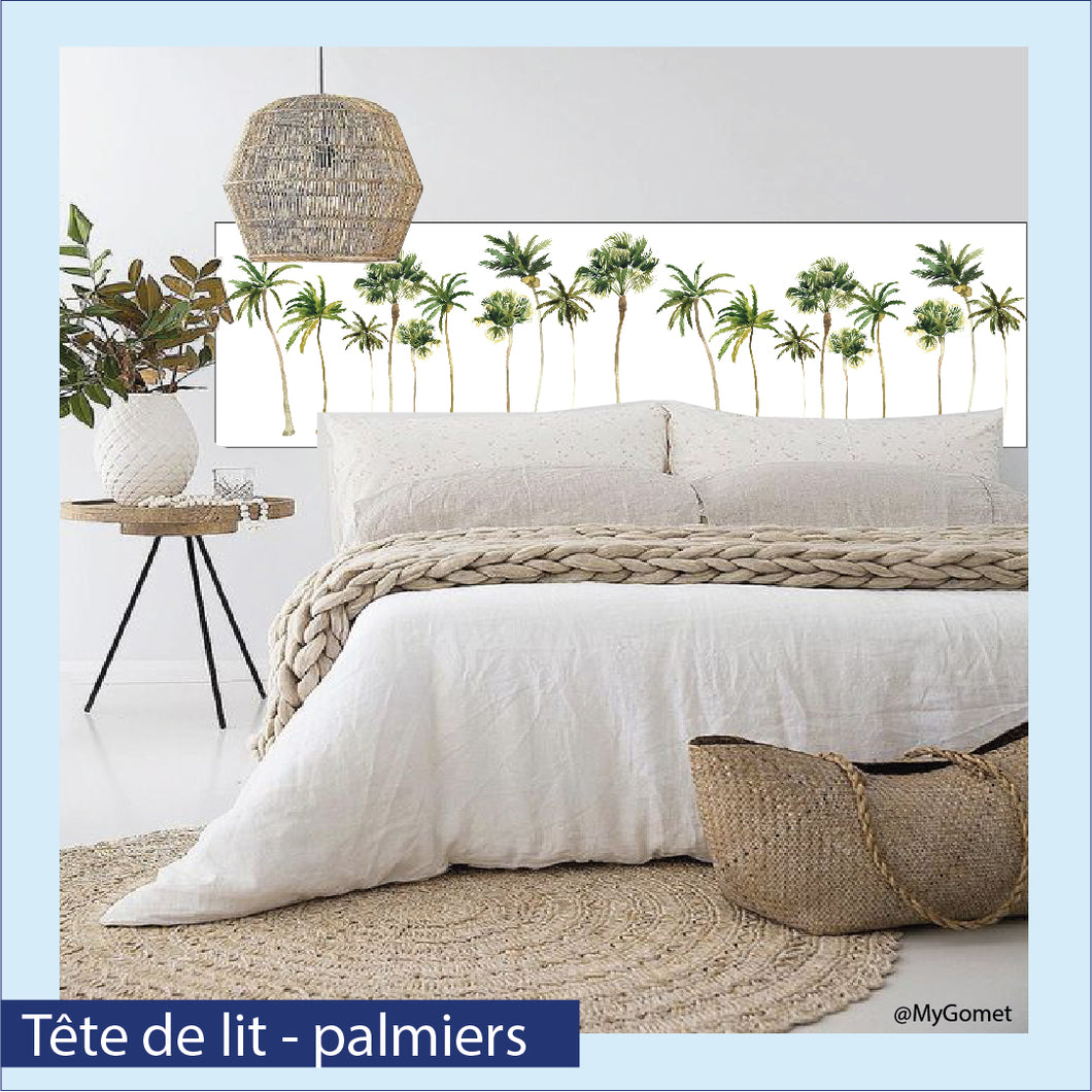 Tête de lit avec des palmiers de différentes tailles